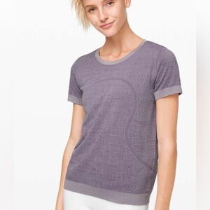 Lululemon Swiftly Relaxed Short Sleeve Purple Quartz / Violet Grey